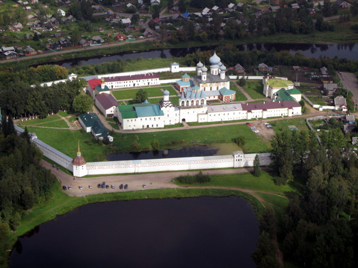 Тихвинский мужской монастырь